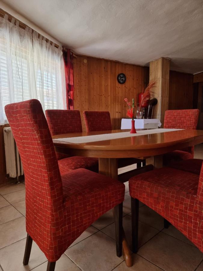 Guesthouse Dila Galovac  外观 照片